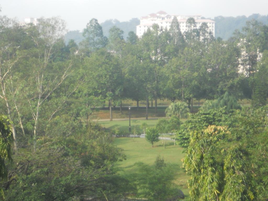 Hotel Royal Palm Lodge Kuala Lumpur Exterior foto